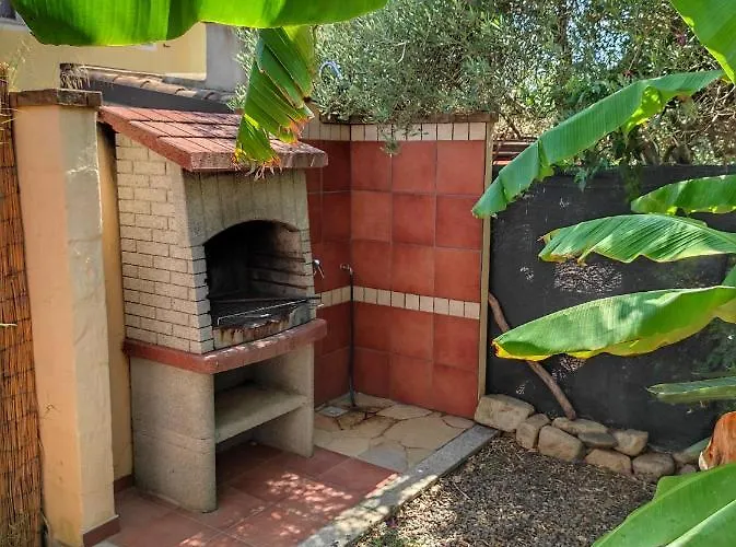 Casa Serenas, A 5 Minuti Dal Mare Con Parcheggio, Clima E Tutto Il Necessario Per La Tua In Relax Apartment