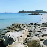 Casa Serenas, A 5 Minuti Dal Mare Con Parcheggio, Clima E Tutto Il Necessario Per La Tua In Relax Apartamento Castiadas