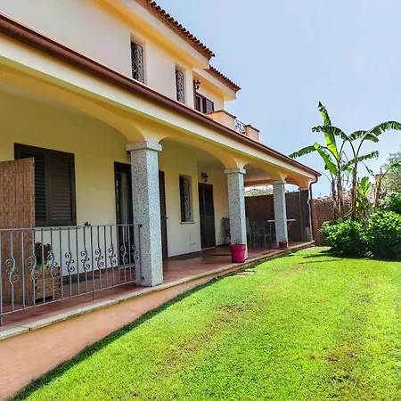 Casa Serenas, A 5 Minuti Dal Mare Con Parcheggio, Clima E Tutto Il Necessario Per La Tua In Relax Apartment Castiadas