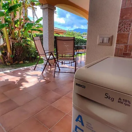 Appartement Casa Serenas, A 5 Minuti Dal Mare Con Parcheggio, Clima E Tutto Il Necessario Per La Tua In Relax