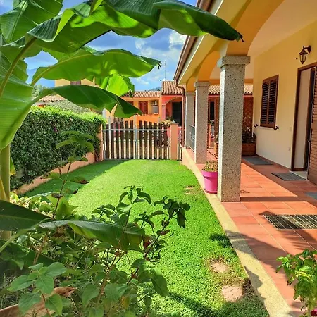 Casa Serenas, A 5 Minuti Dal Mare Con Parcheggio, Clima E Tutto Il Necessario Per La Tua In Relax Appartement Castiadas
