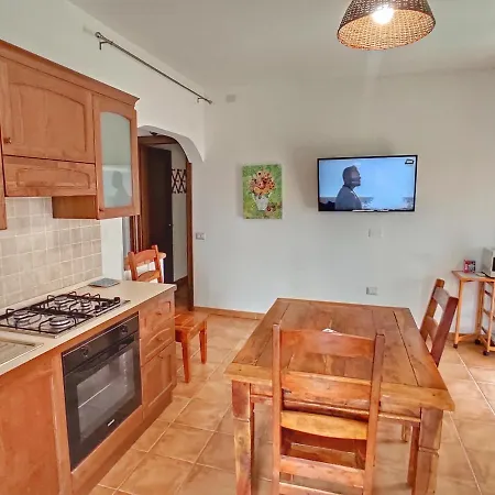 Casa Serenas, A 5 Minuti Dal Mare Con Parcheggio, Clima E Tutto Il Necessario Per La Tua In Relax Appartement