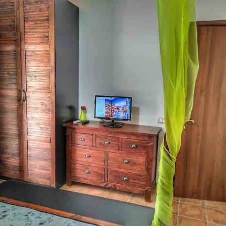 Casa Serenas, A 5 Minuti Dal Mare Con Parcheggio, Clima E Tutto Il Necessario Per La Tua In Relax Appartement *