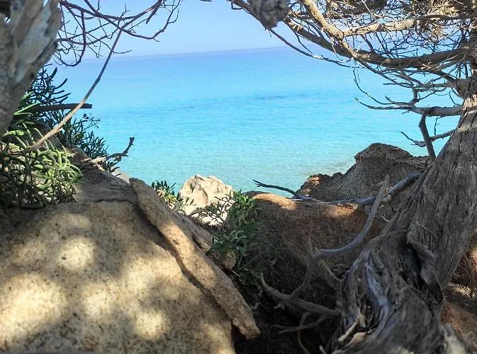 Casa Serenas, A 5 Minuti Dal Mare Con Parcheggio, Clima E Tutto Il Necessario Per La Tua In Relax * Castiadas