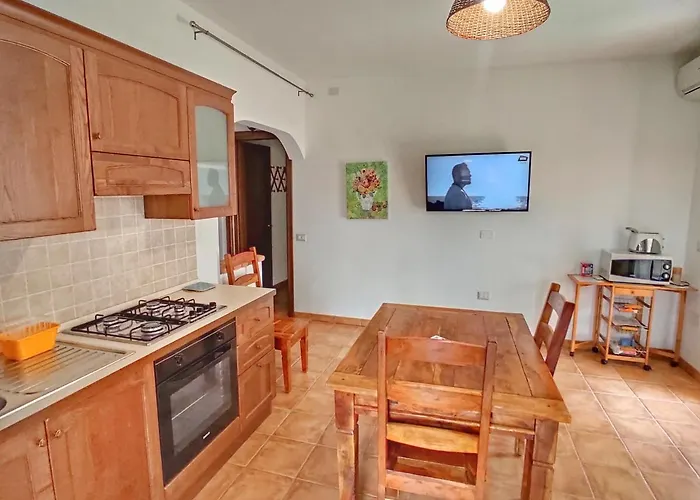 Casa Serenas, A 5 Minuti Dal Mare Con Parcheggio, Clima E Tutto Il Necessario Per La Tua In Relax Apartman
