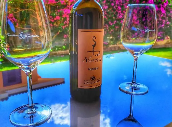 Appartamento Casa Serenas, A 5 Minuti Dal Mare Con Parcheggio, Clima E Tutto Il Necessario Per La Tua In Relax *